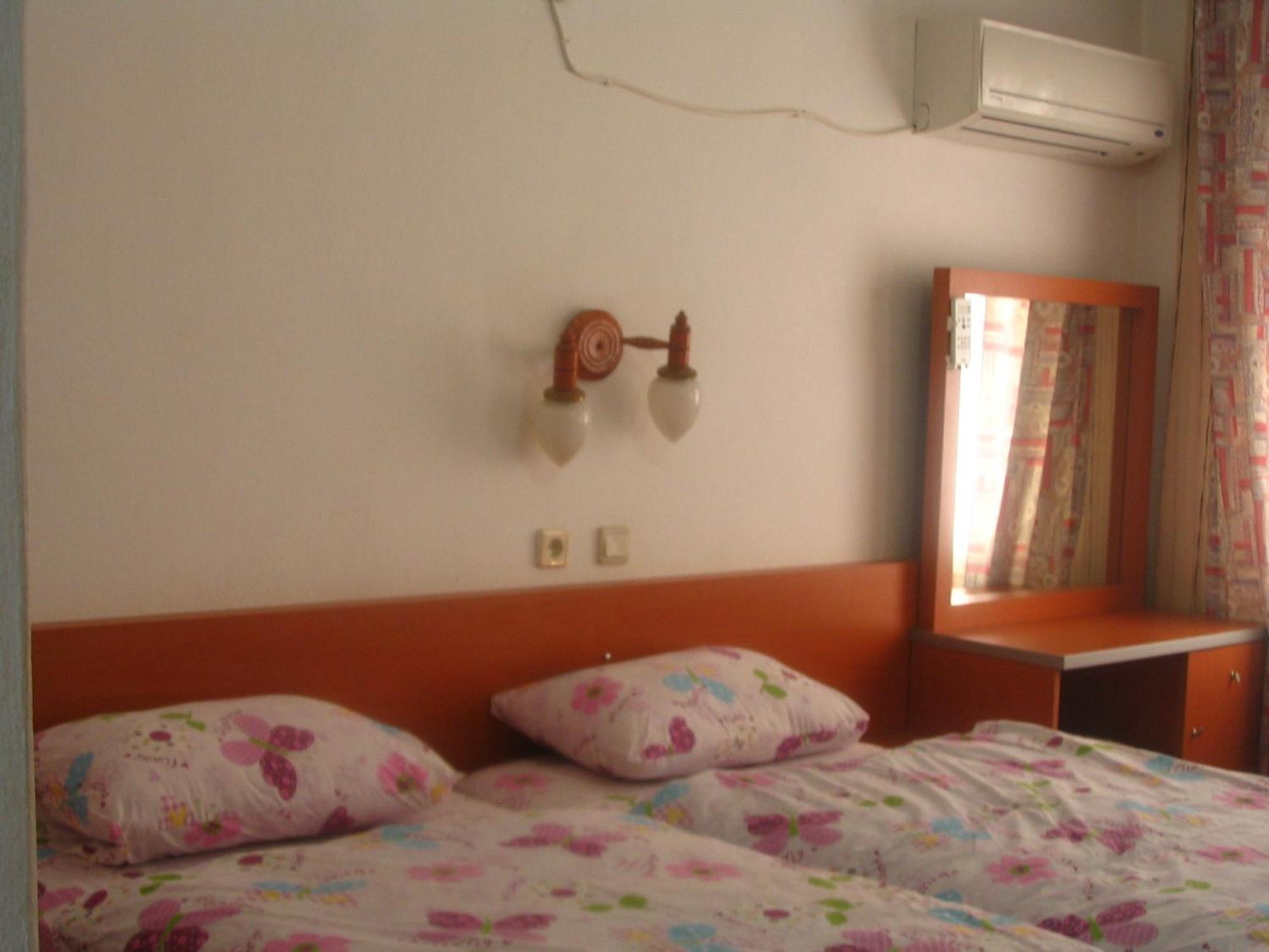 Hotel Schoenberg Kızılot Chambre photo