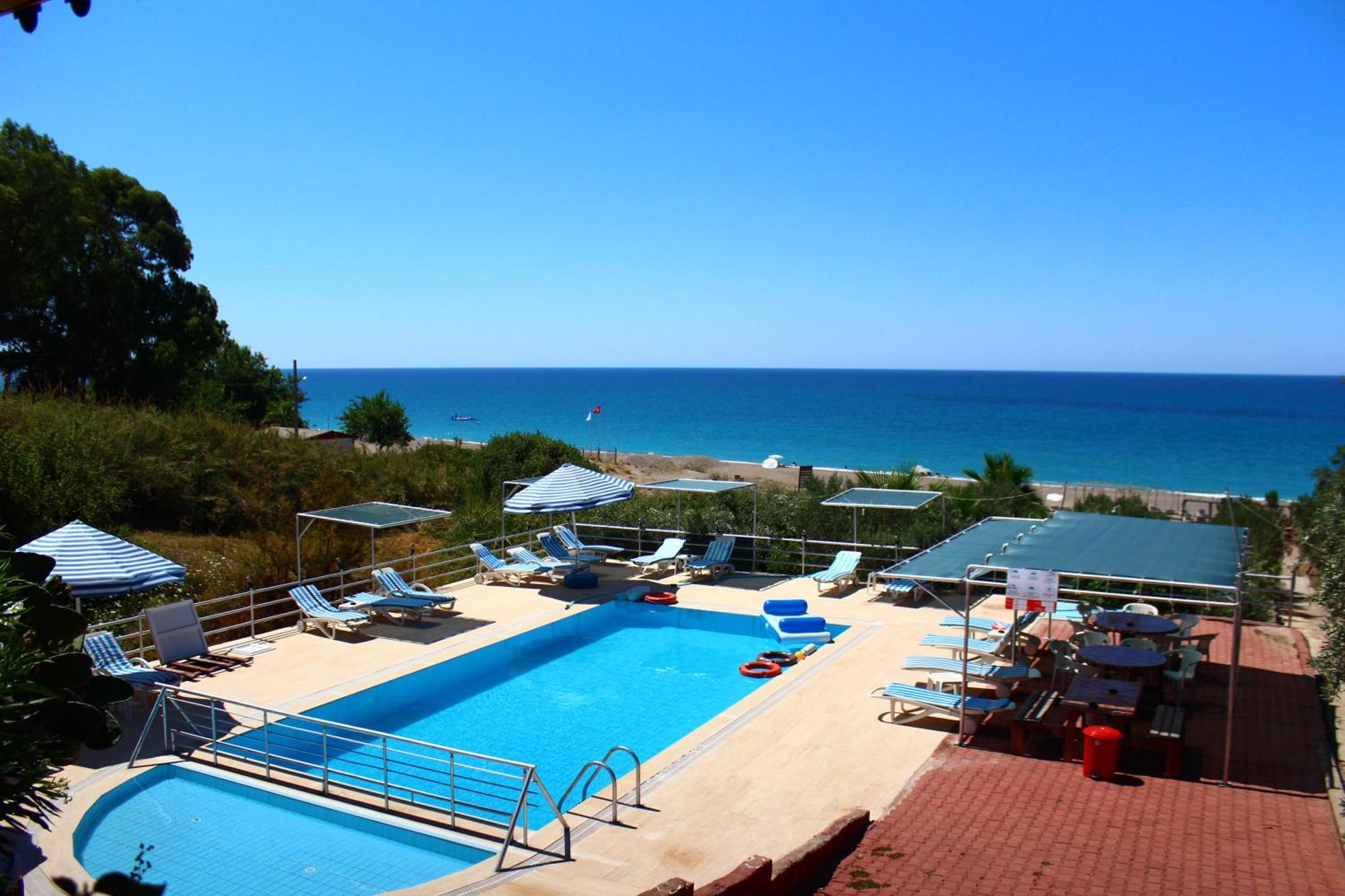 Hotel Schoenberg Kızılot Extérieur photo