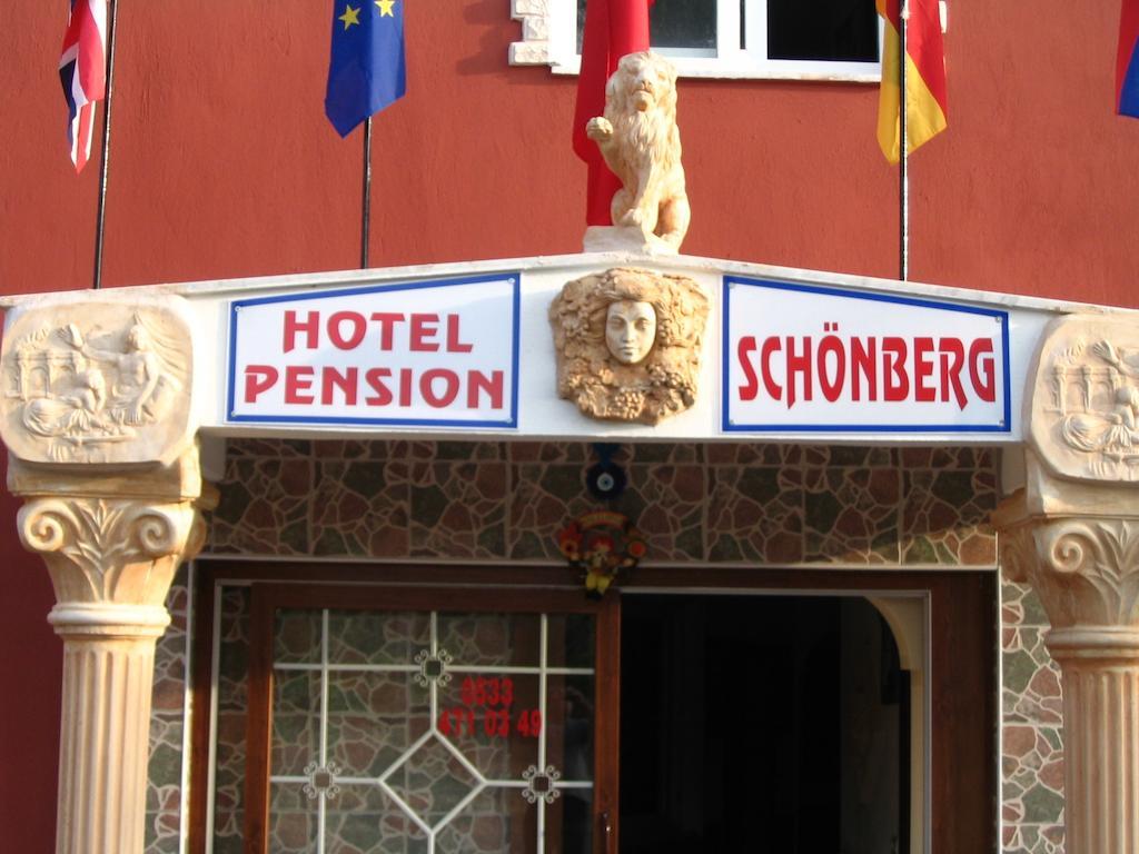 Hotel Schoenberg Kızılot Extérieur photo
