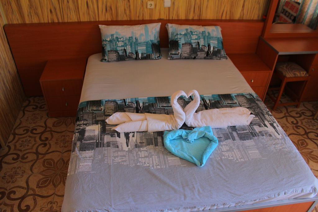 Hotel Schoenberg Kızılot Extérieur photo